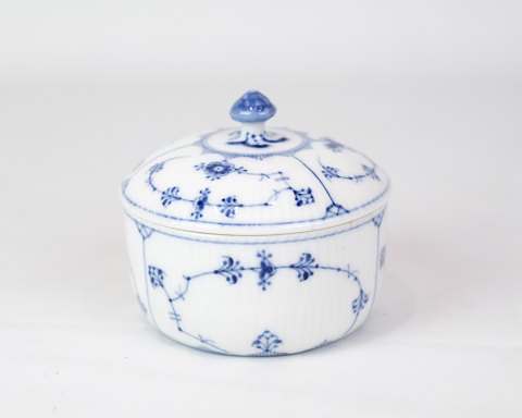 Rare Bowl With Lid - No. 1/240 - Porcelain - Fluted Blue Fluted - Arnold Krog - 
Royal Copenhagen
Great condition
