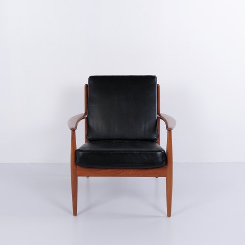 Sessel Modell 118 von Grete Jalk für France & Søn aus Teakholz und schwarzem Leder aus den 1960er Jahren