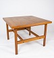 Coffee table in 
soap treated oak designed by Hans J. Wegner from the 1960s. 
