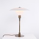 Poul Henningsen Tischlampe Modell PH 4/3 aus brüniertem Messing für Louis Poulsen, 1930er Jahre