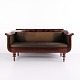 Antikes Empire Sofa aus Mahagoni mit Gedrechselten Beinen und Brauner Polsterung aus den 1830er Jahren