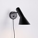 Arne Jacobsen Wandleuchte Modell V3 aus schwarz lackiertem Metall für Louis Poulsen